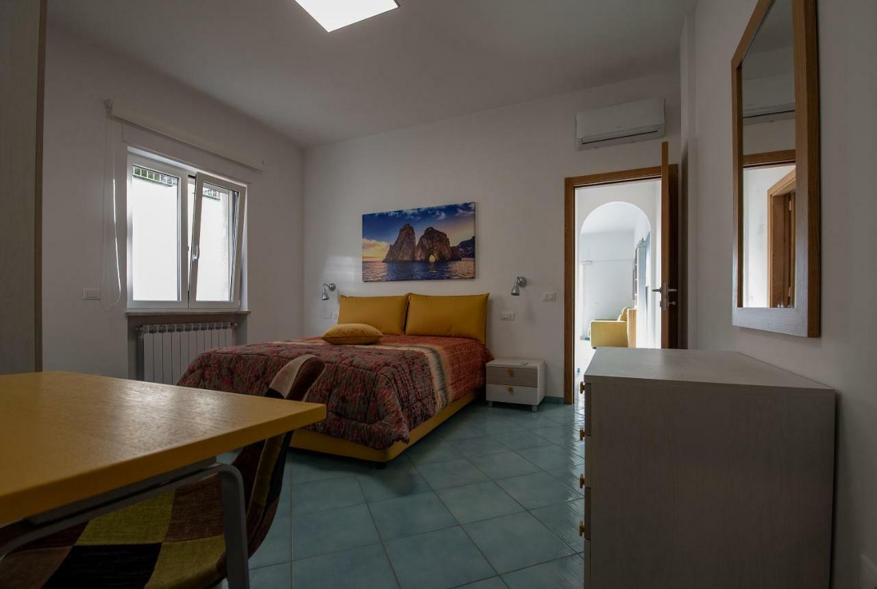 Apartamento Casa Italia Massa Lubrense Exterior foto